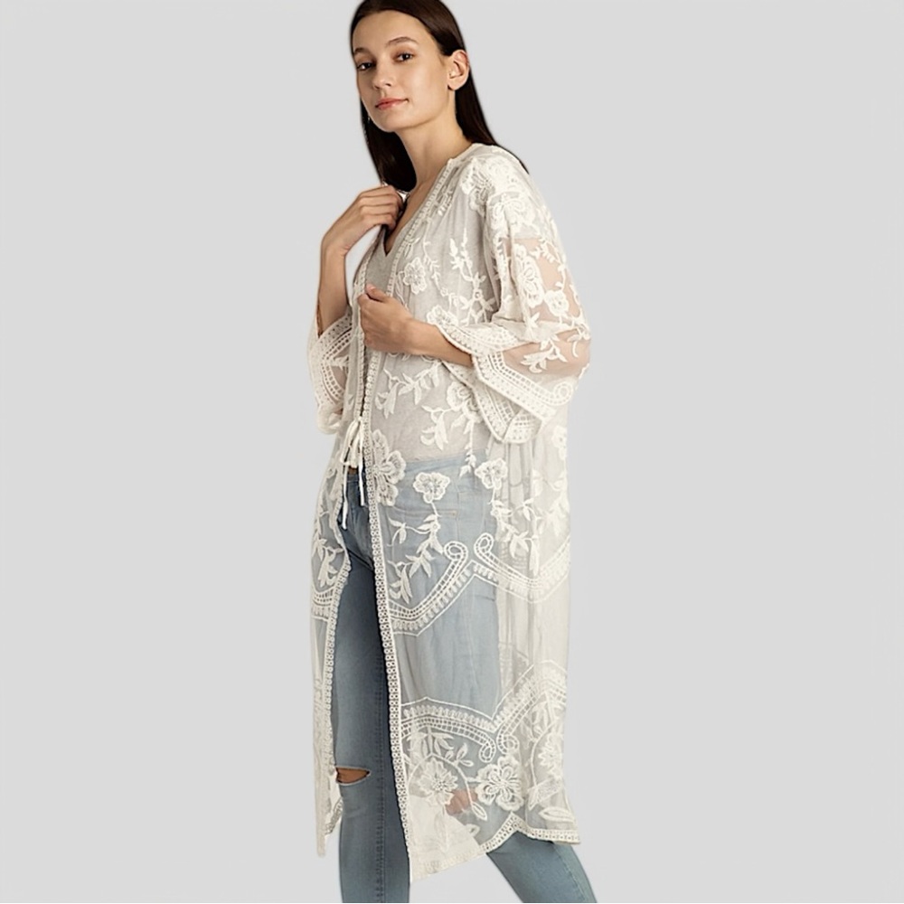 Everleigh Off-White Lace Kimono Duster Cardigan Swim Cover